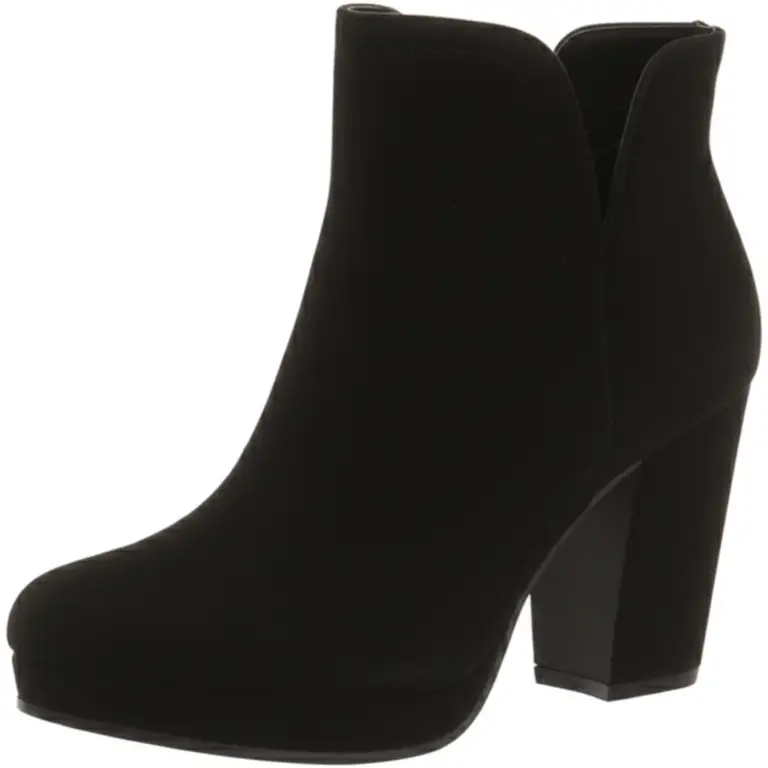 Featured image for 15 Must-Have Steve Madden Boots to Elevate Your Style in 2024